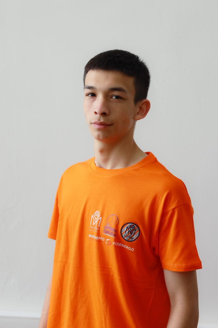 Жураев Амирбек.jpg